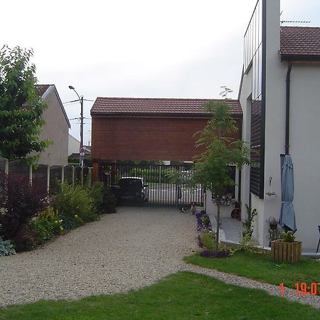 Aux Plumes De Grigy Bed and Breakfast Metz Buitenkant foto
