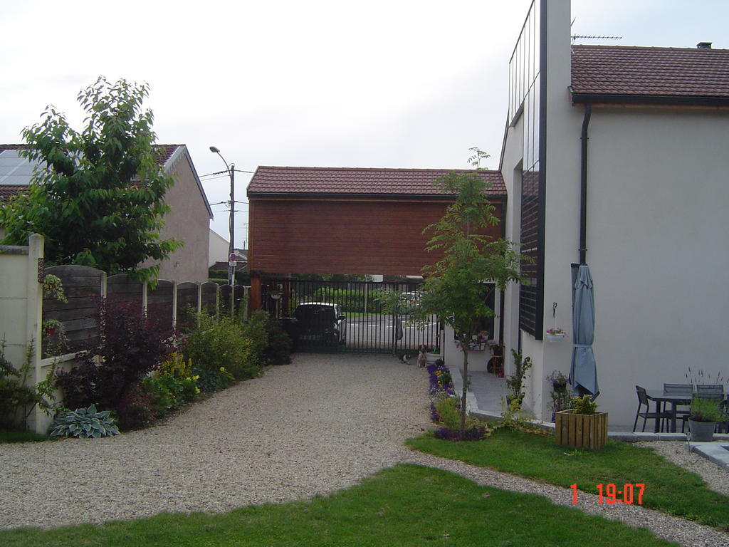 Aux Plumes De Grigy Bed and Breakfast Metz Buitenkant foto